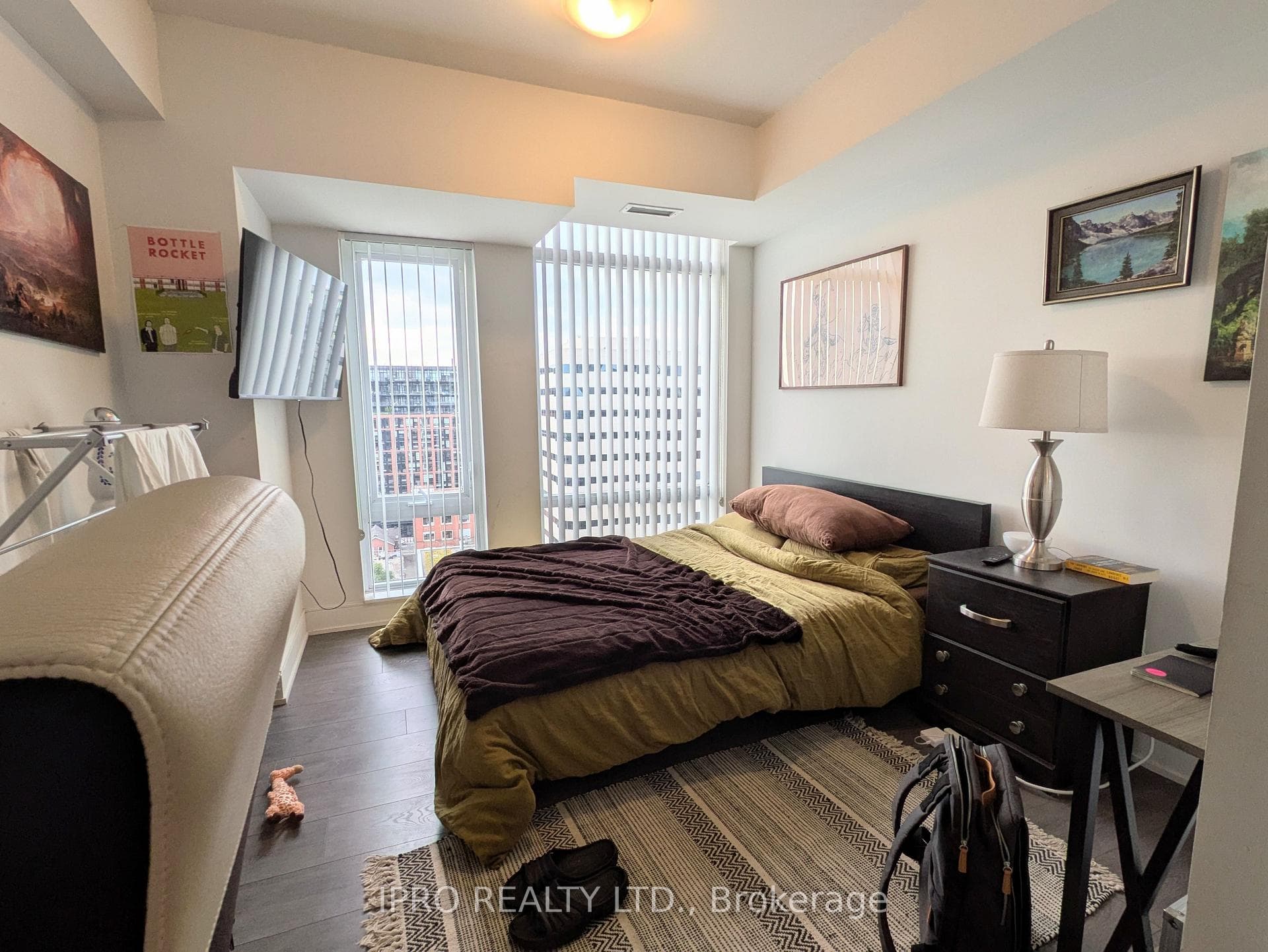 525 Adelaide Street Unit 1706 photo 15