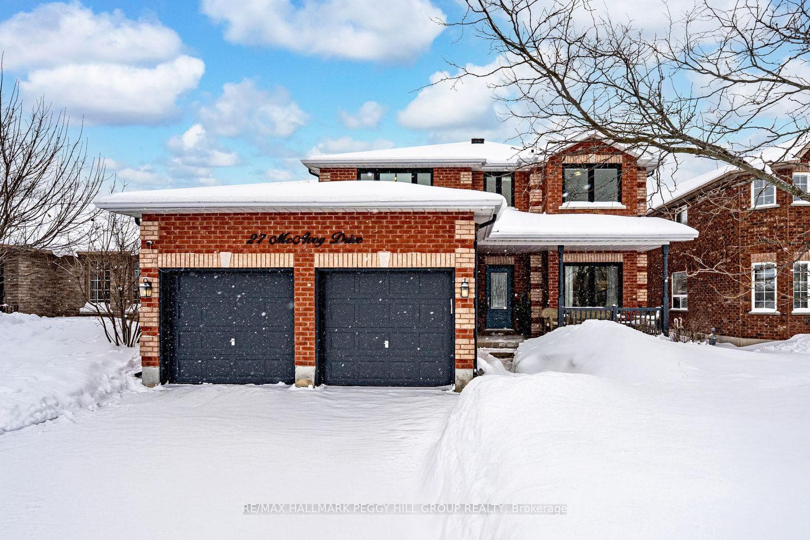 27 McAvoy Drive photo 1