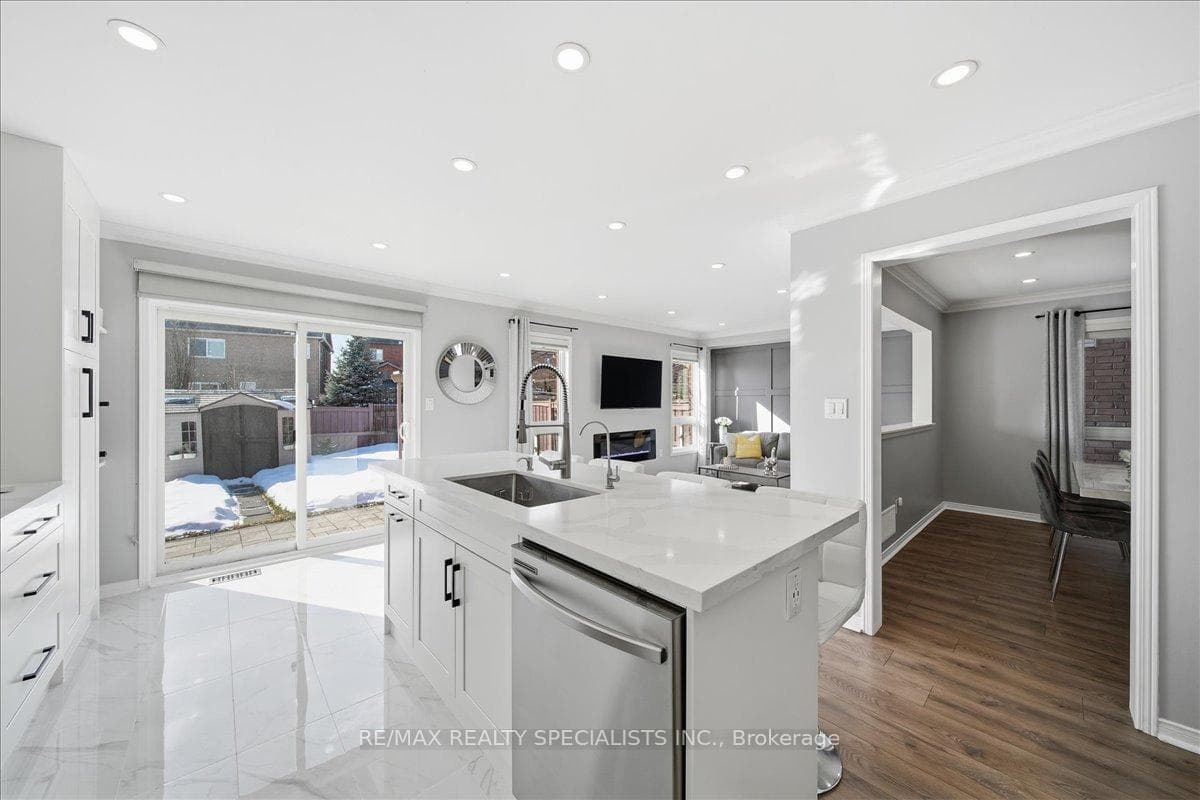 139 Webb Street photo 12