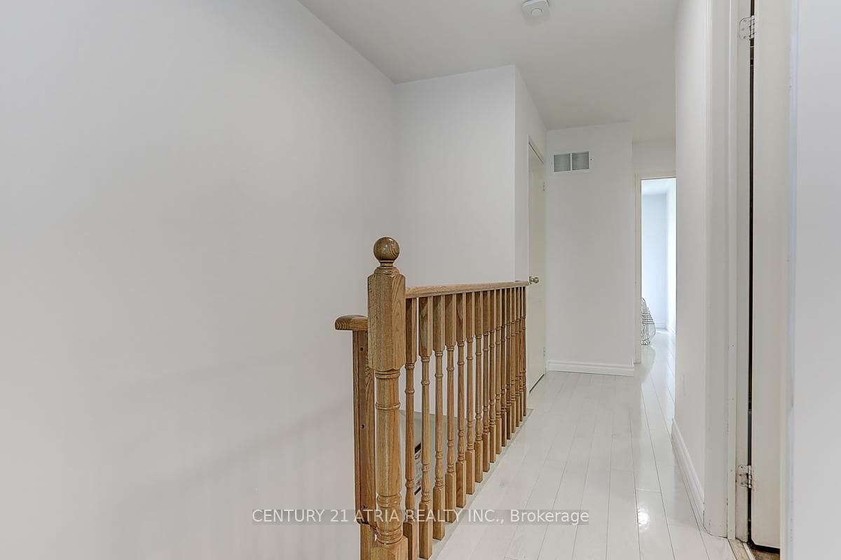 733 cornell rouge Boulevard photo 11