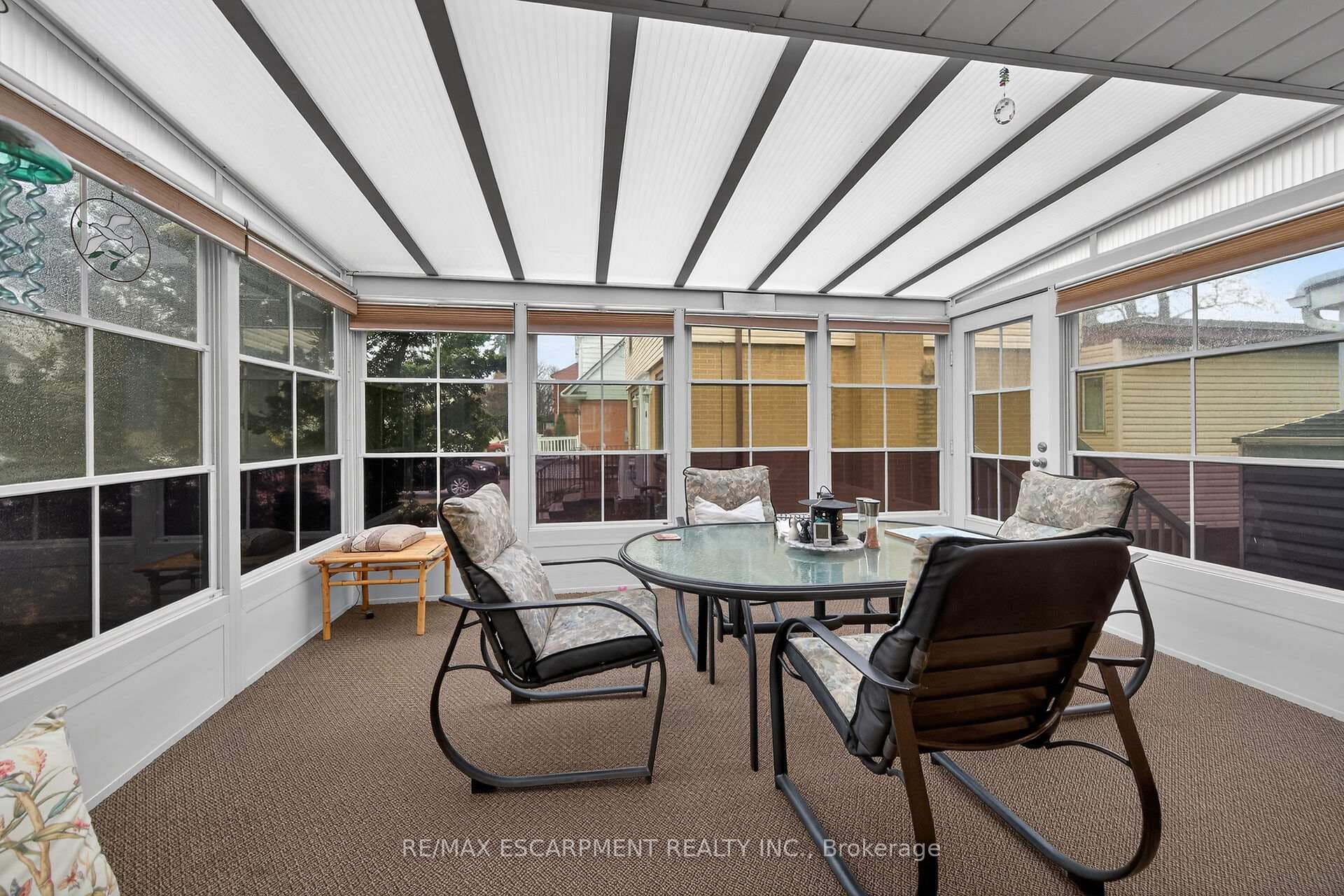 66 Arcade Crescent photo 24