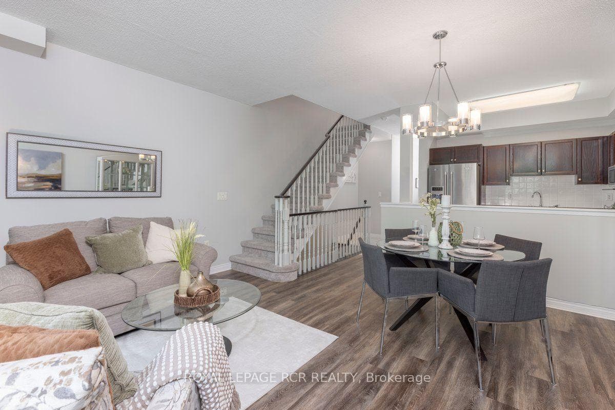 1065 On Bogart Circle photo 8