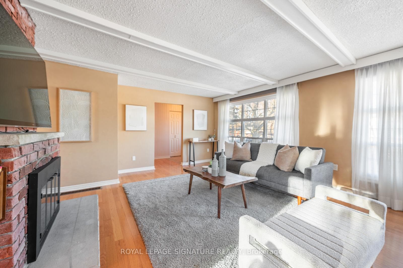 420 Brownfield Gardens photo 5