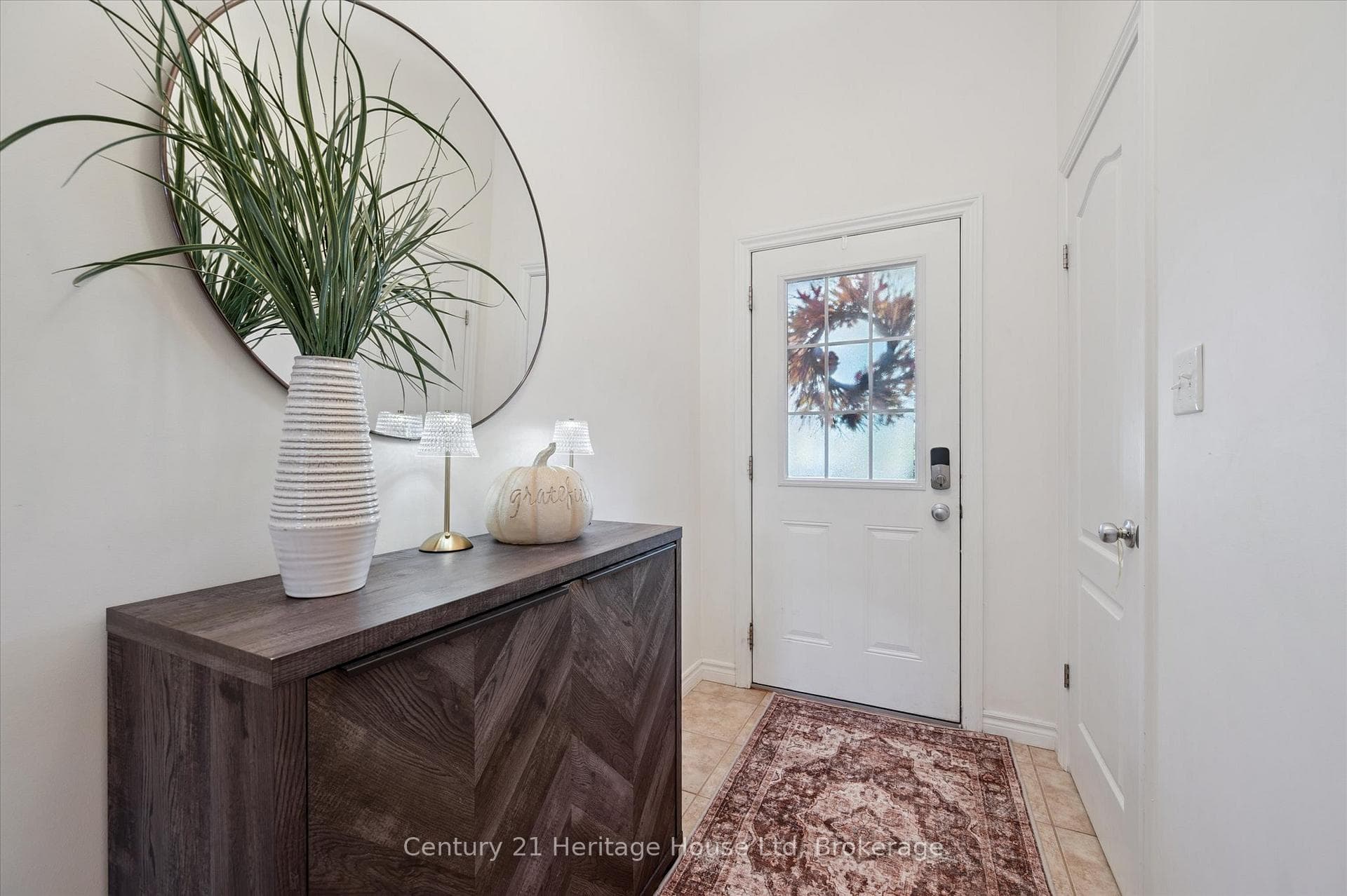122 Creighton Avenue photo 6