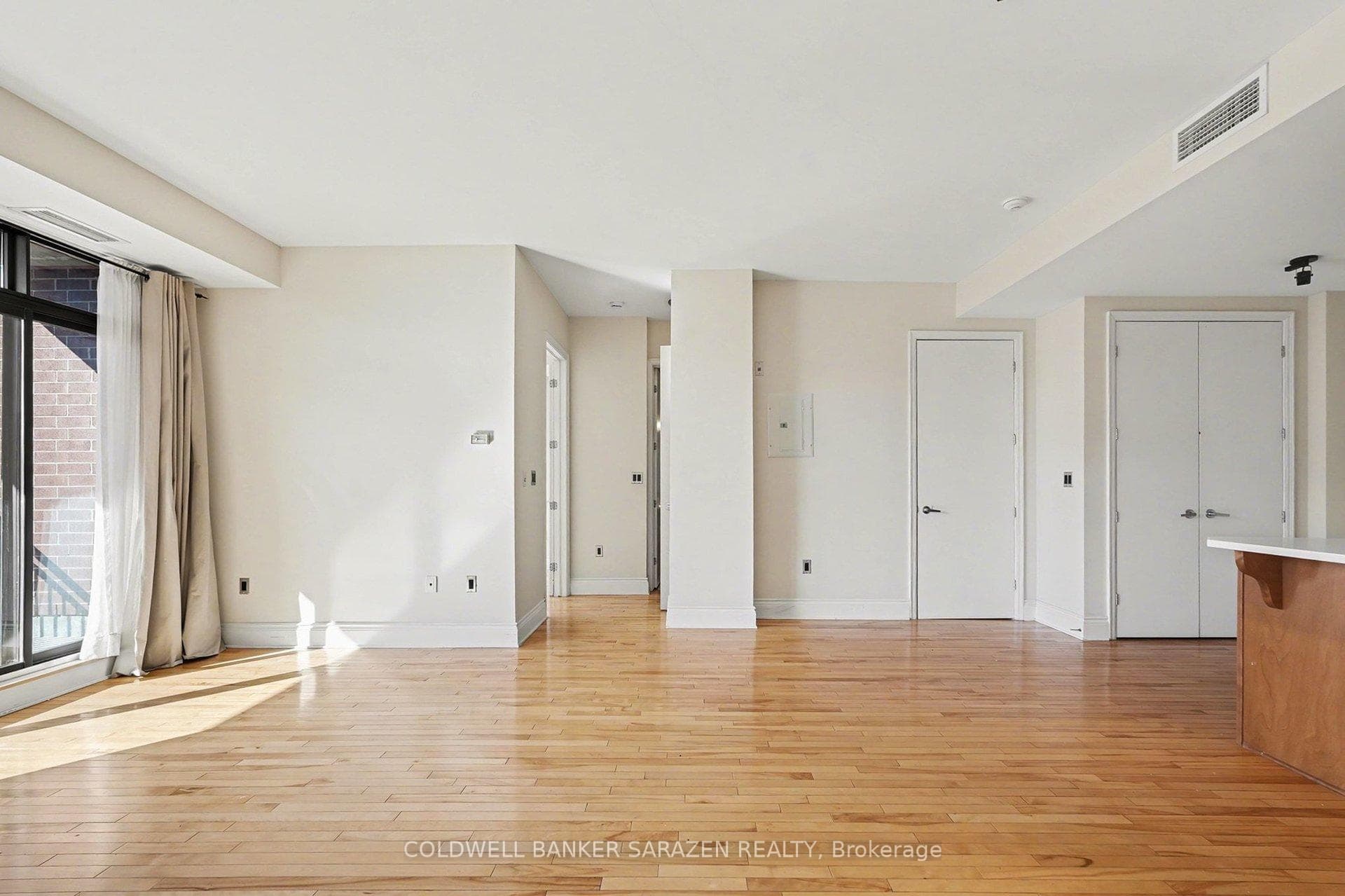 375 LISGAR Street Unit 801 photo 18