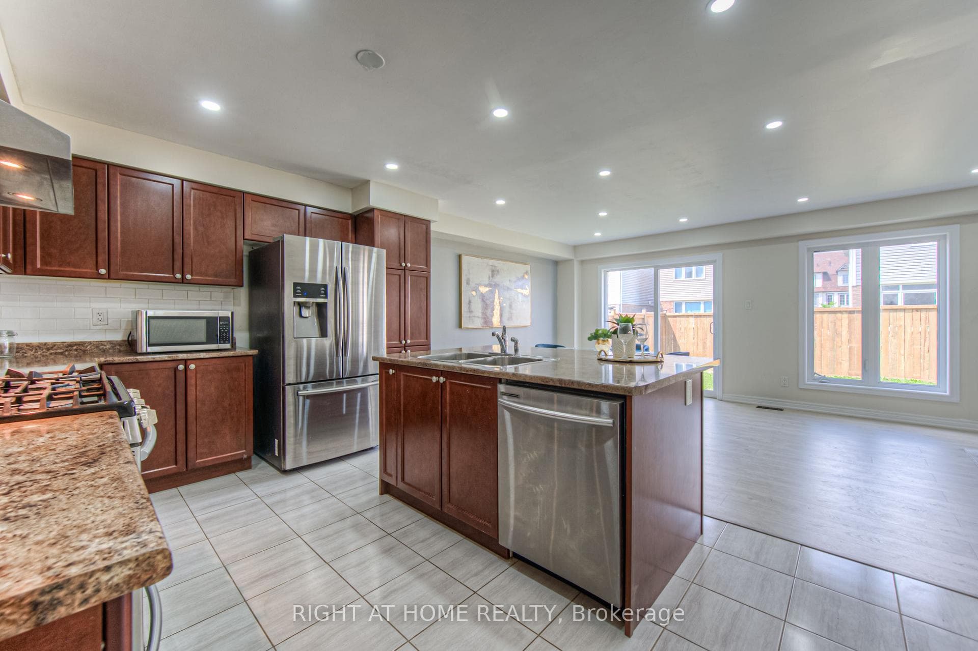 47 Mullholland Avenue photo 11