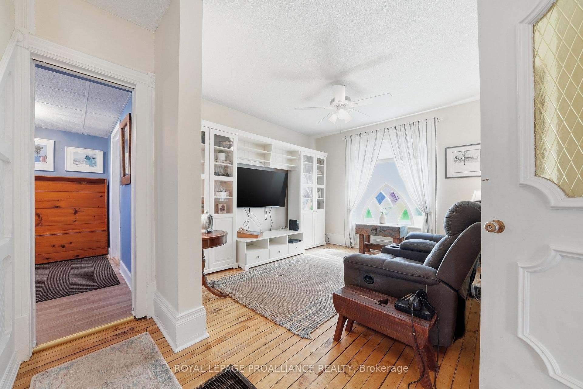 154 St Lawrence Street photo 7