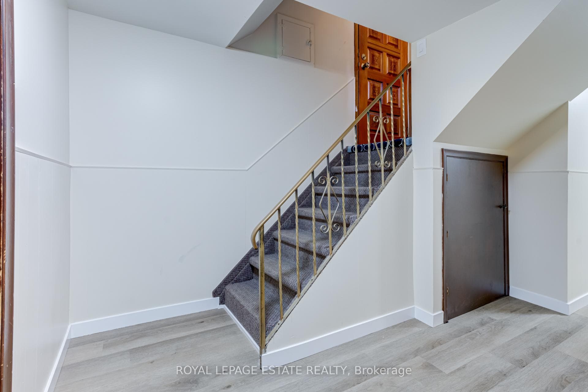 Stairs to Basement From Side Entry