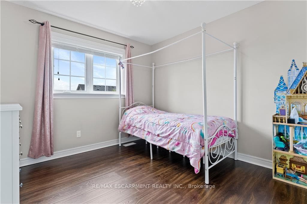 15 Efthemio Court photo 22