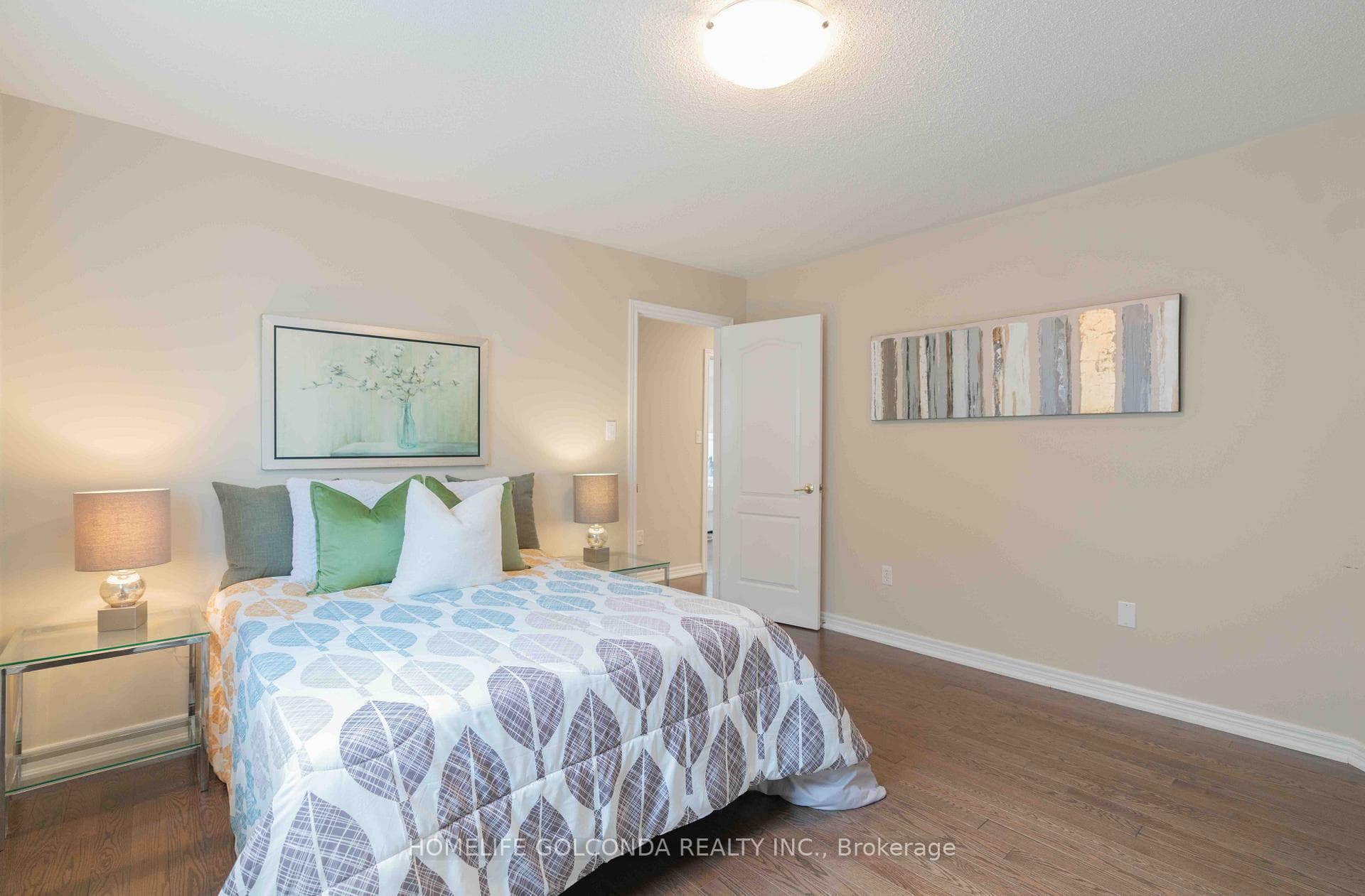 30 Stricker Avenue photo 24
