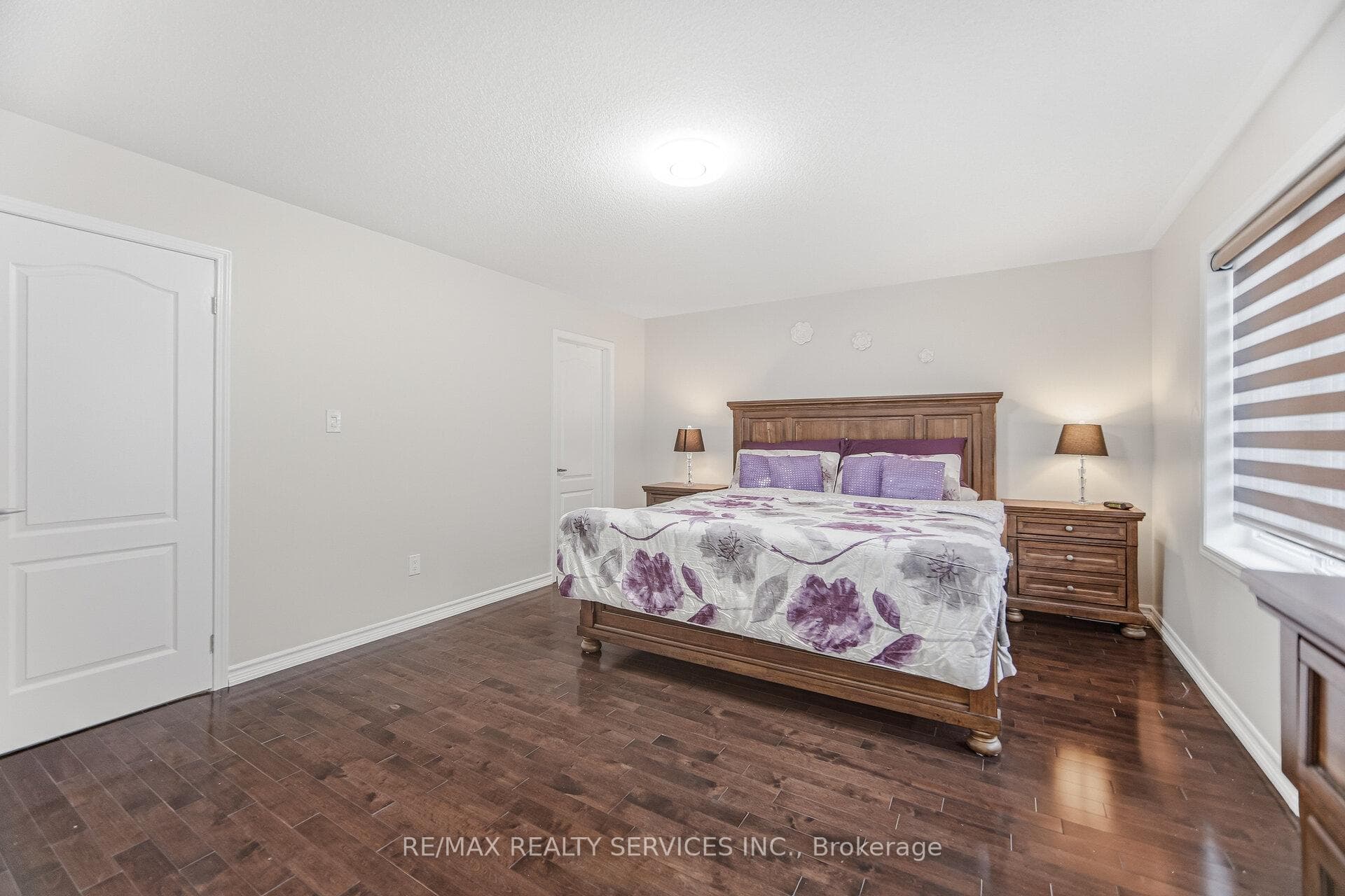 28 Enford Crescent photo 26