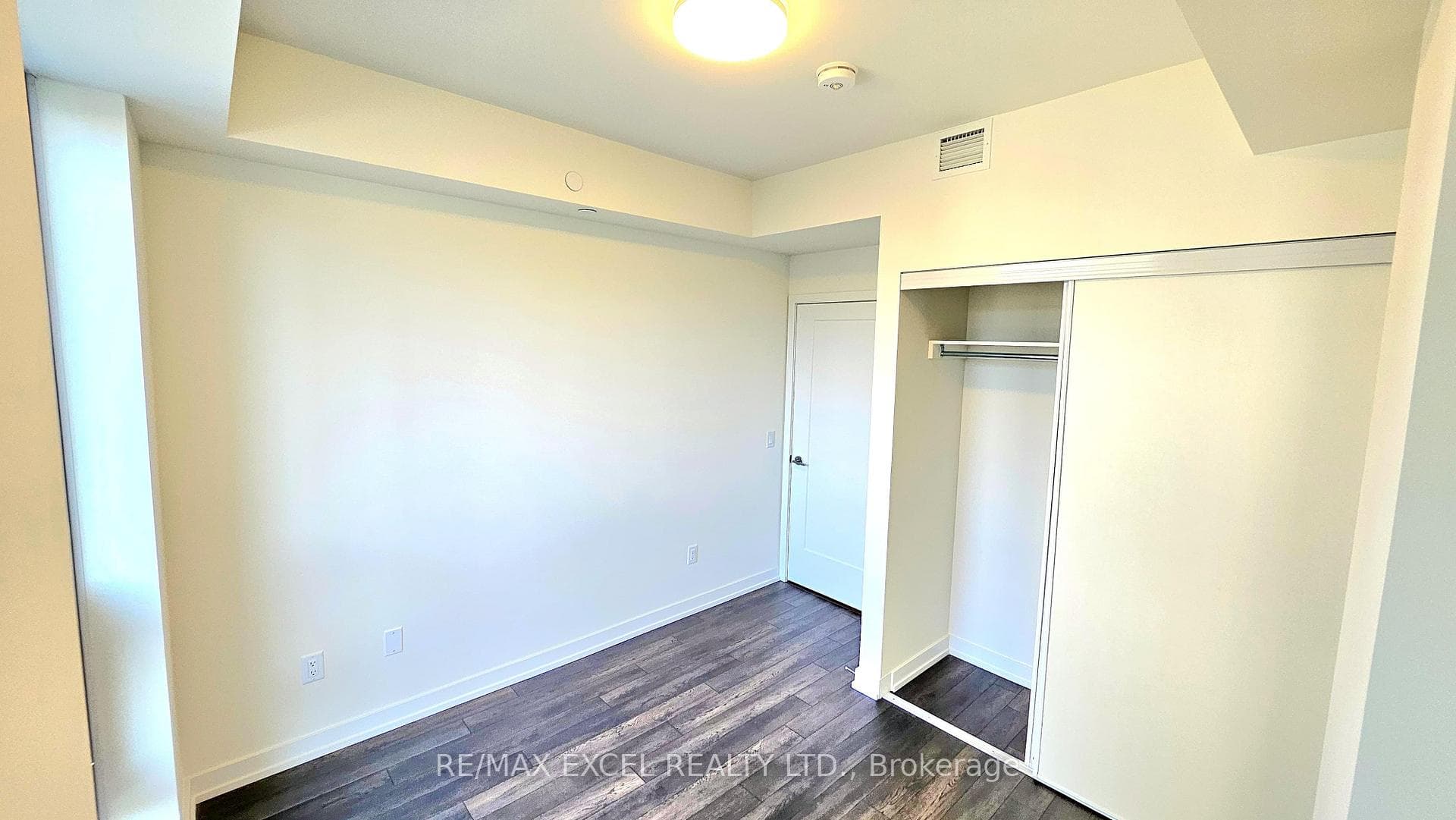 89 Church Street Unit 2303 photo 25