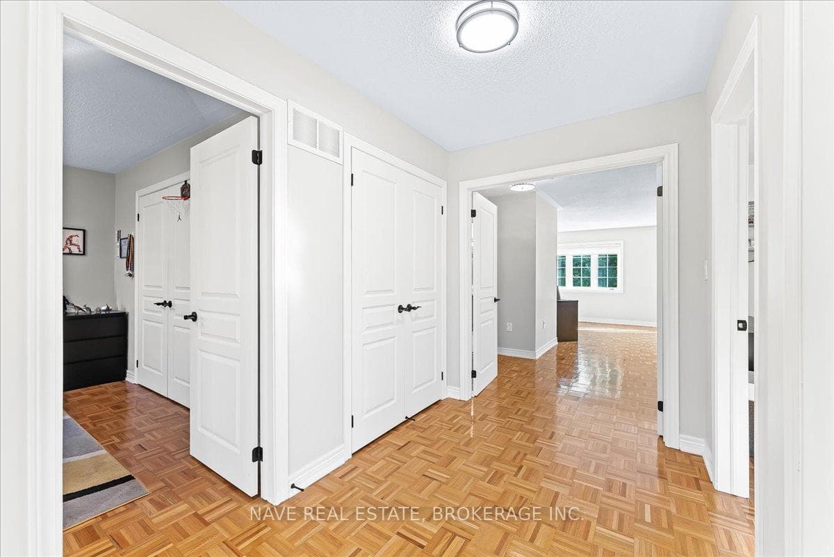 43 Grand Oak Drive photo 16