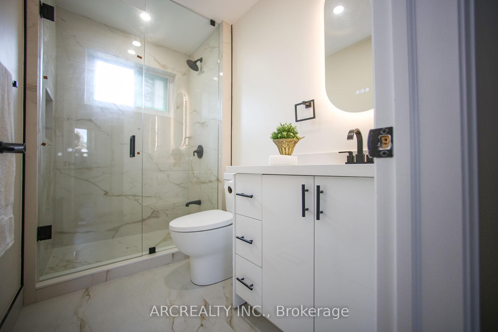 88 Ravenbury Road photo 29
