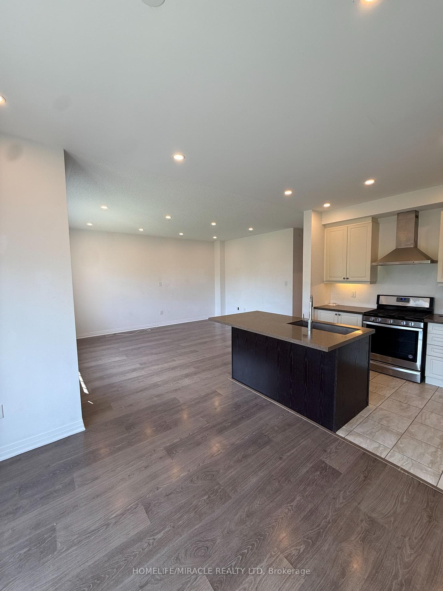 17 Casserley Crescent photo 24