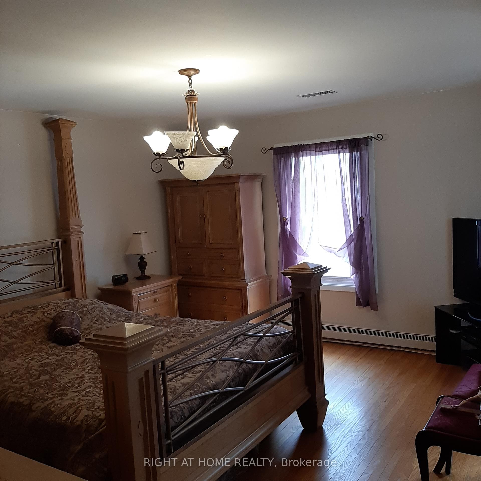 4 Collingsbrook Boulevard photo 19