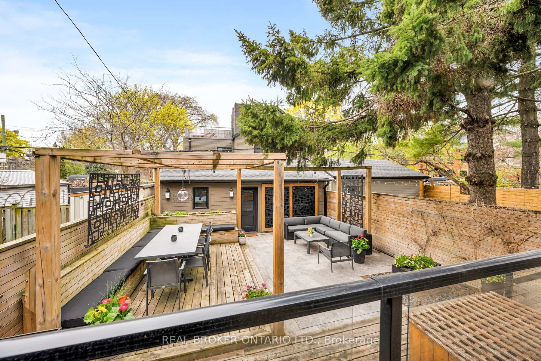 40 Brooklyn Avenue photo 35