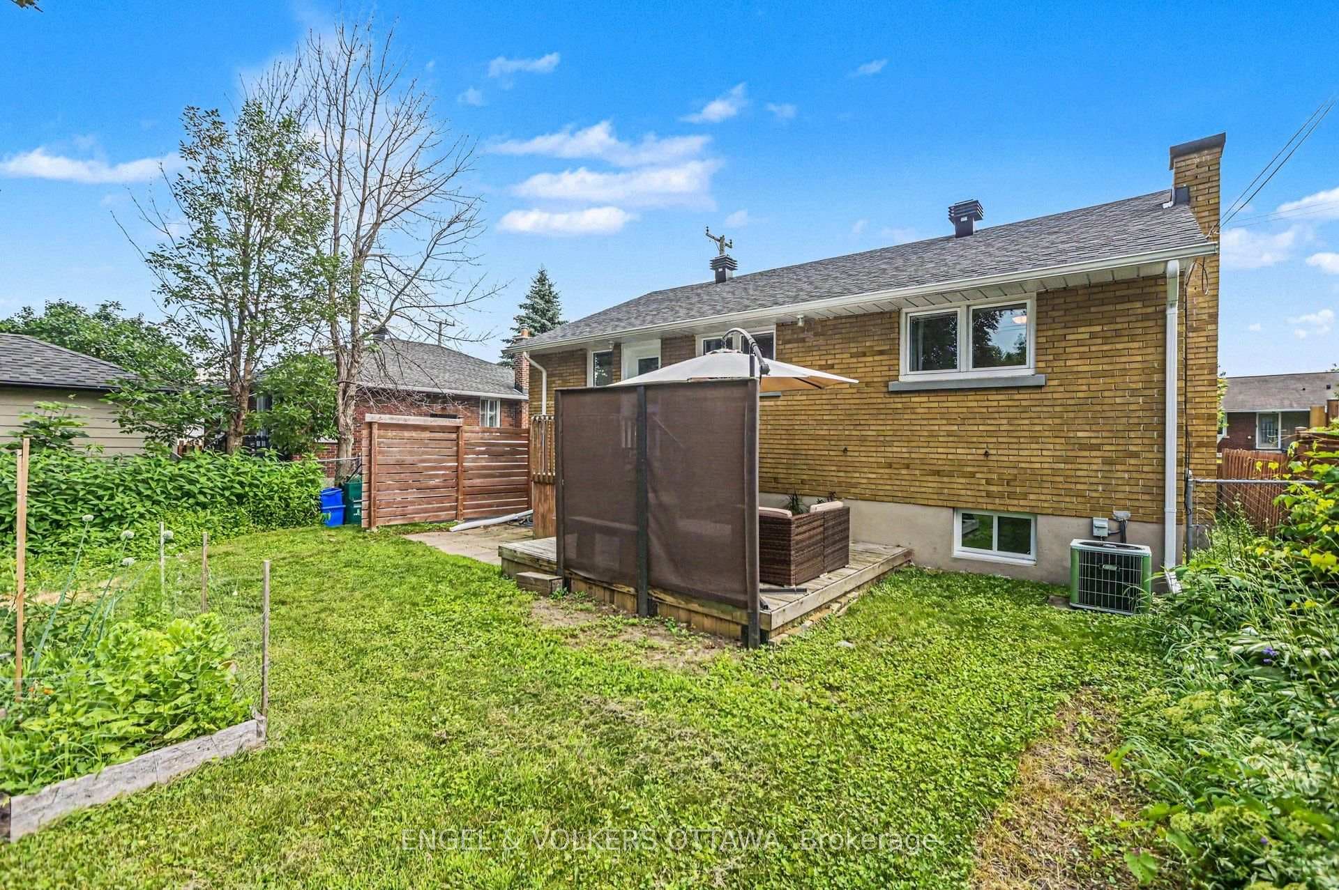 1319 Kingston Avenue photo 32