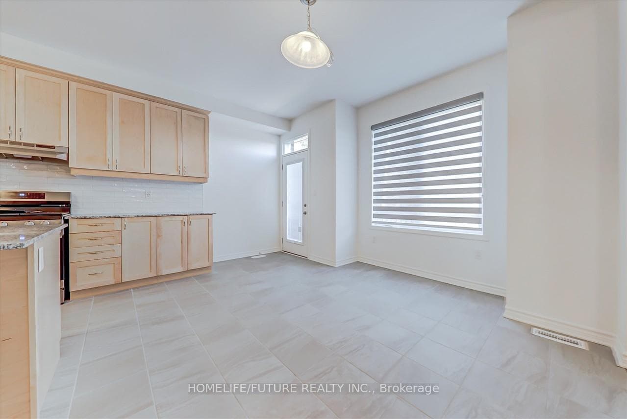 2959 Heartwood Lane Unit Upper photo 13