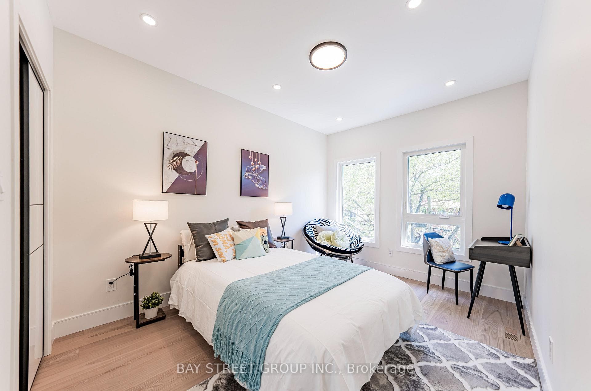 186 Holborne Avenue photo 28