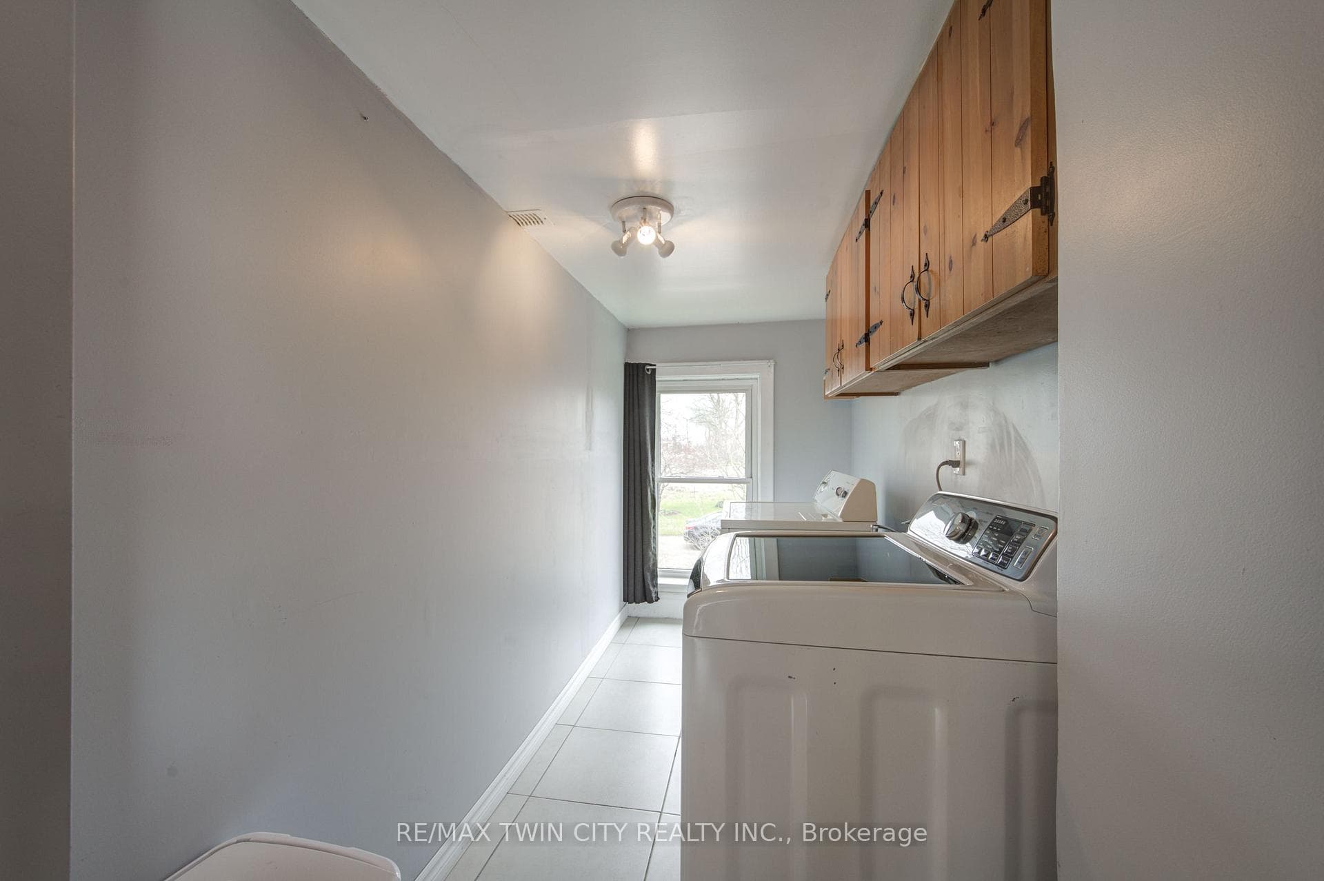 226 ONTARIO Road photo 26