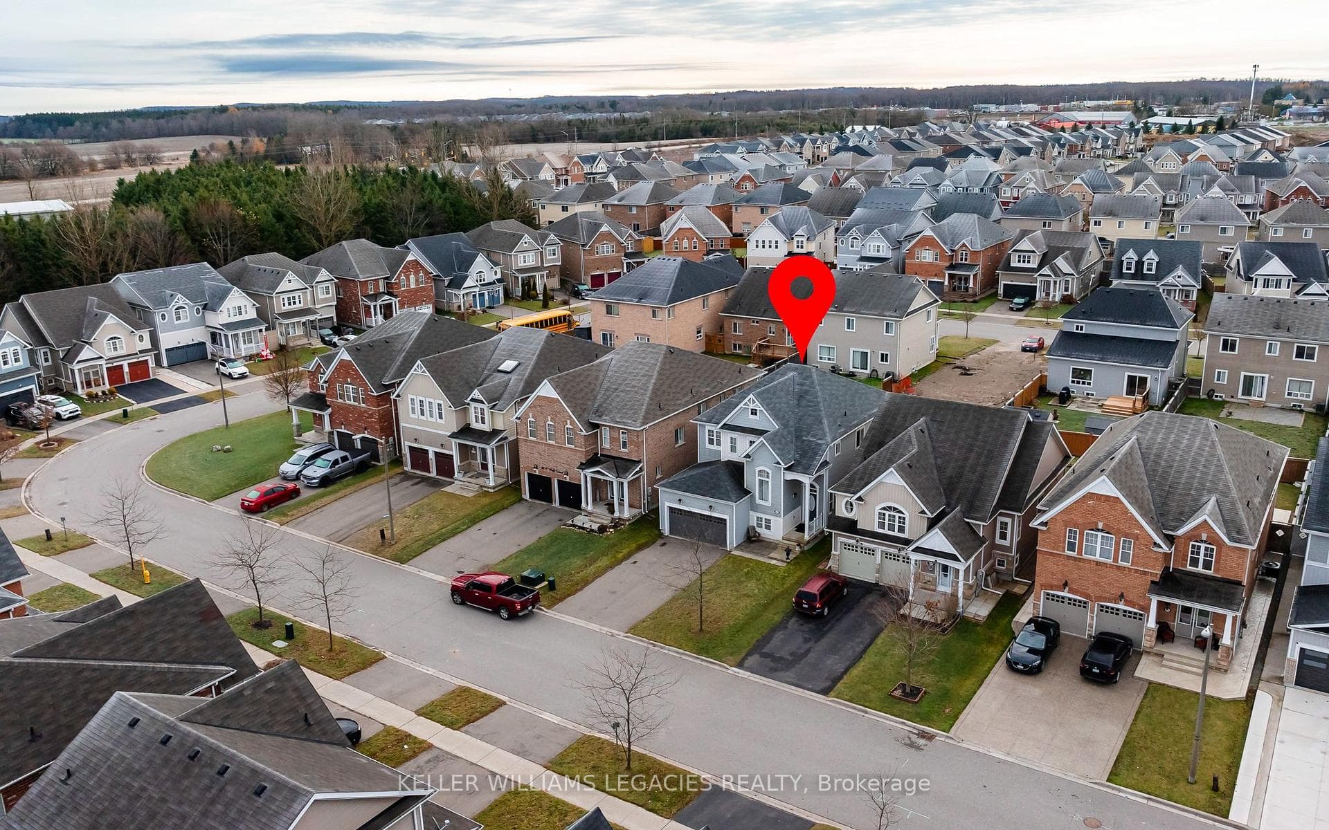 865 O'Reilly Crescent photo 36