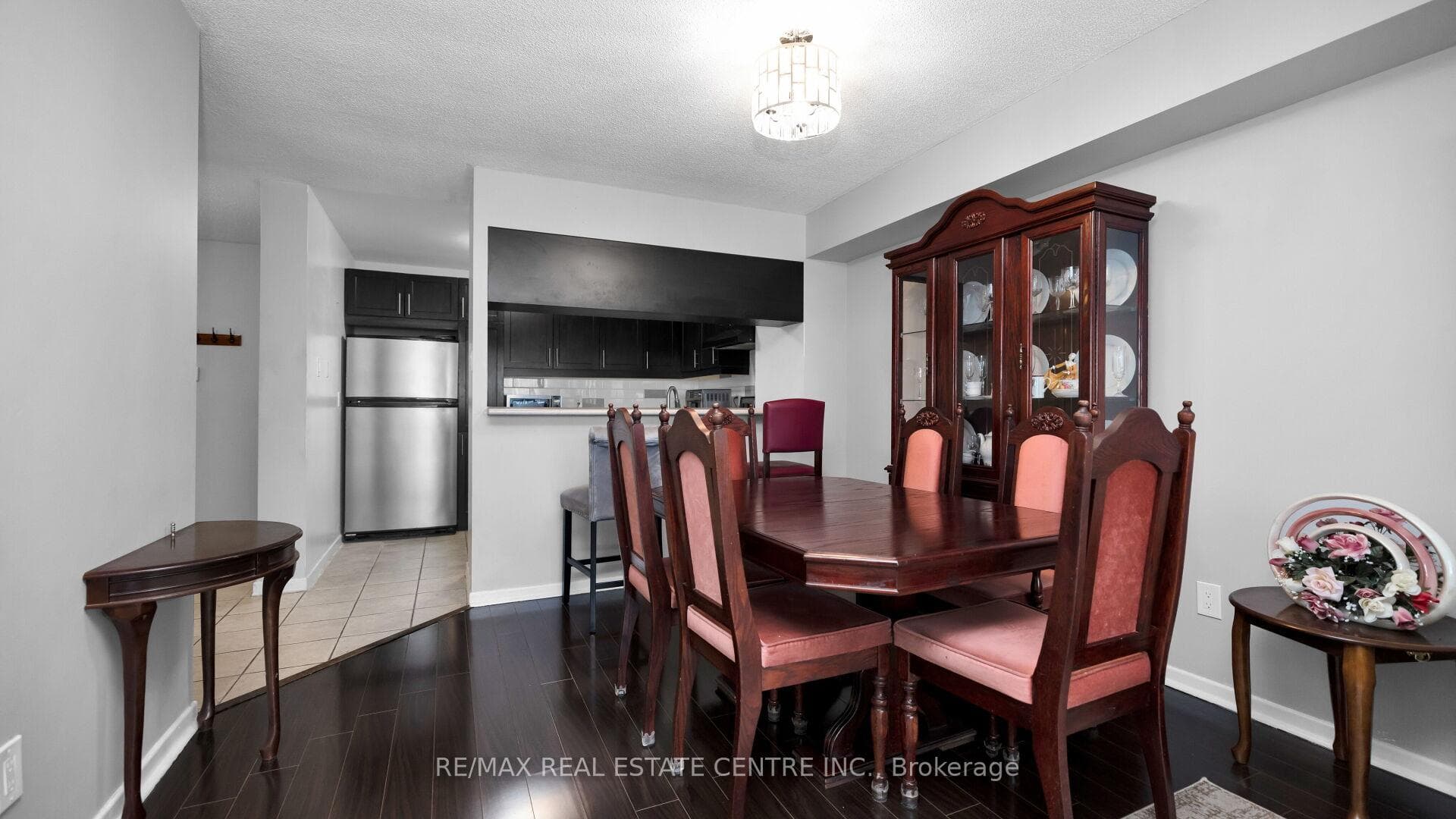 26 Hanover Road Unit 803 photo 14