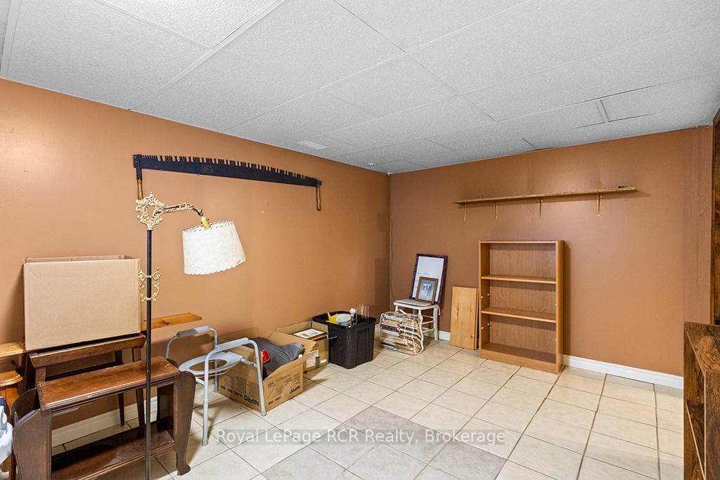 42 Lawler Drive photo 39