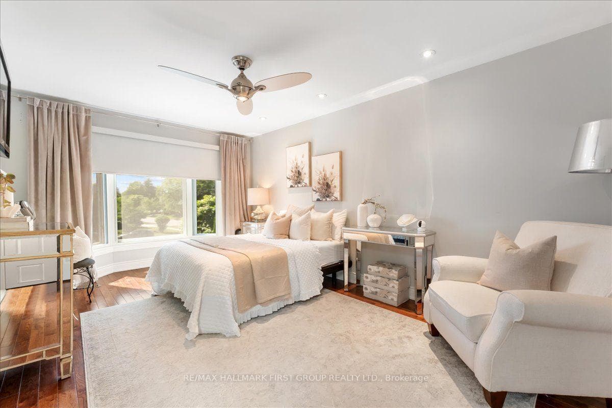 15 Polo Place photo 19