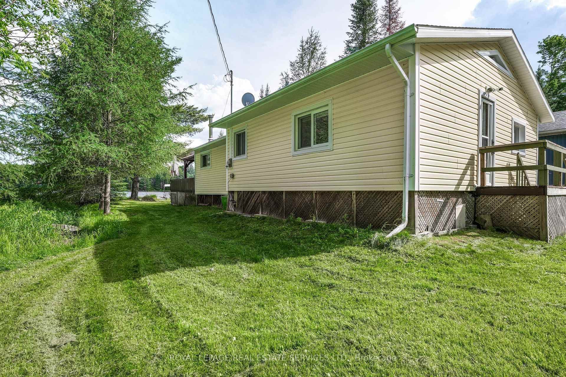 269 Siddon Lake Place photo 30