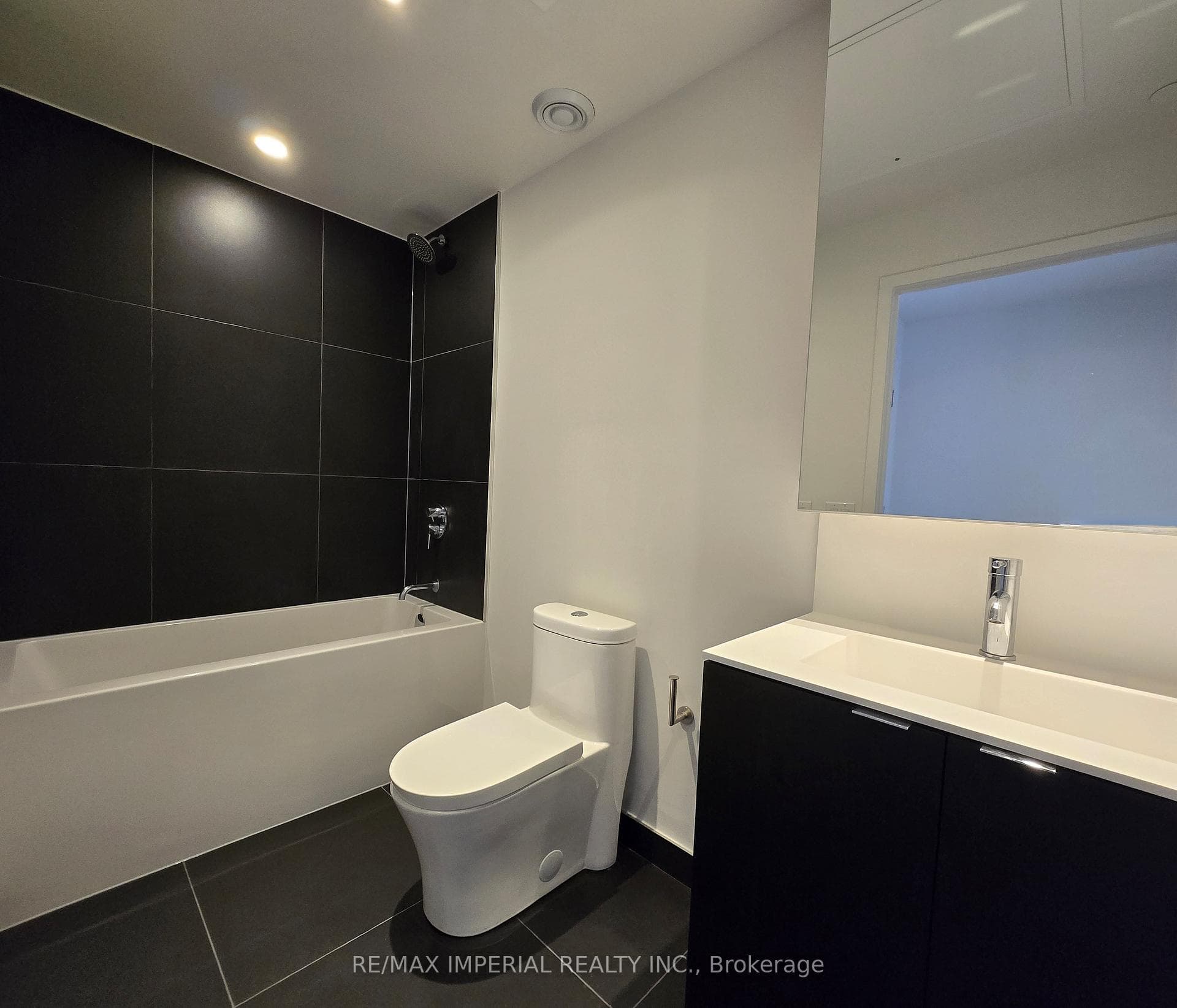 20 Edward Street Unit 1501 photo 12