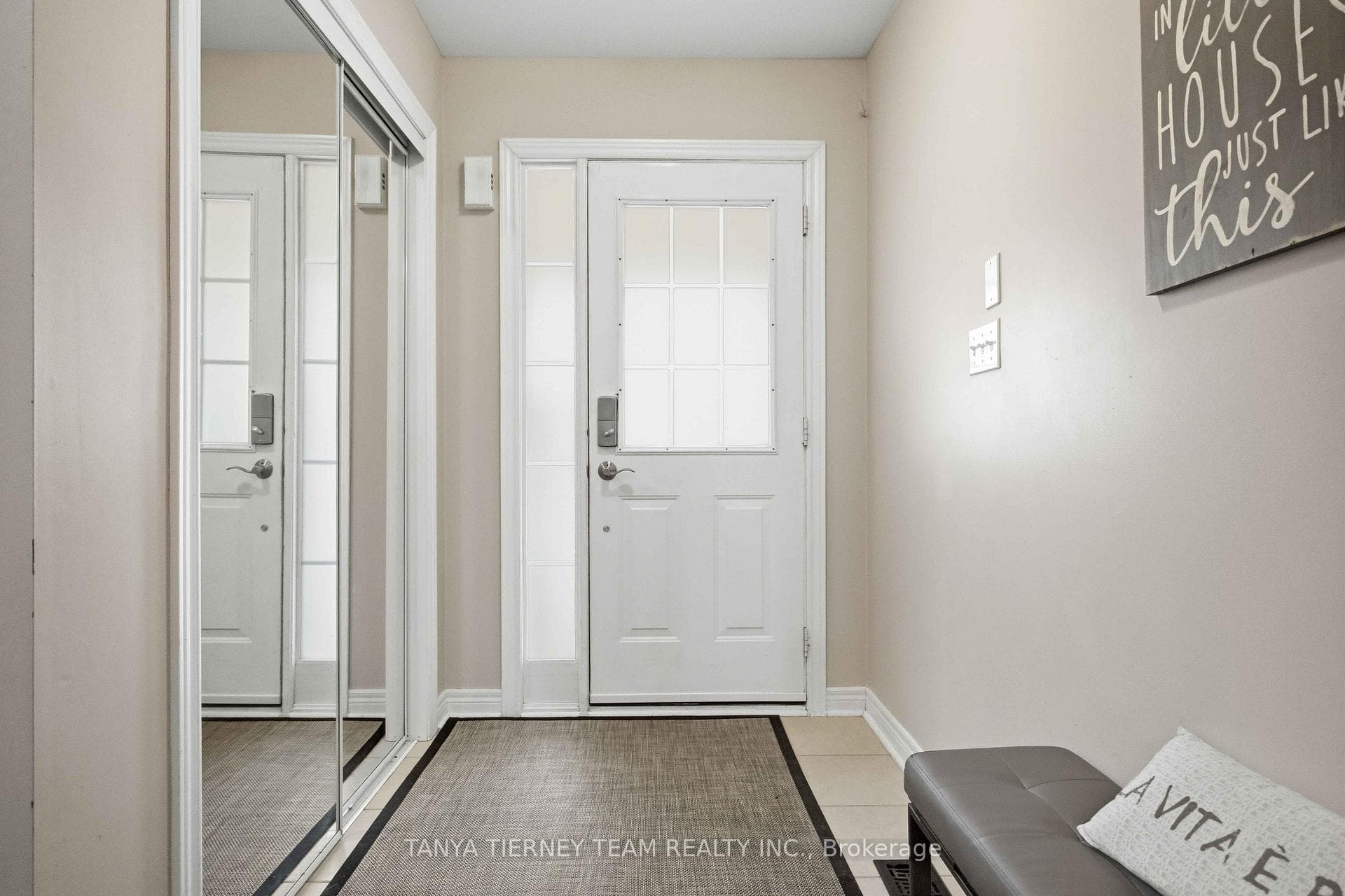 43 Corianne Avenue photo 4