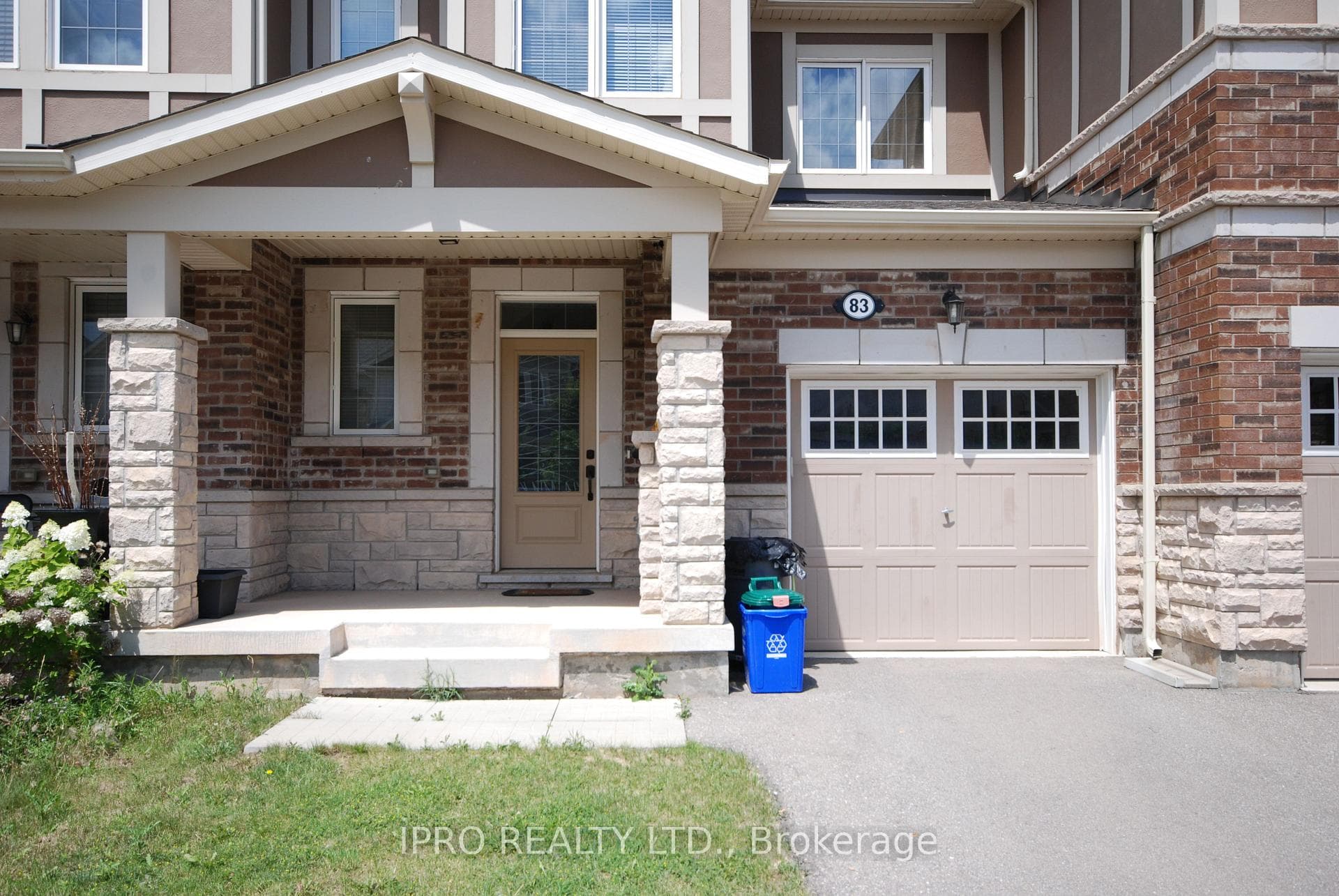 83 Orchardcroft Road photo 2