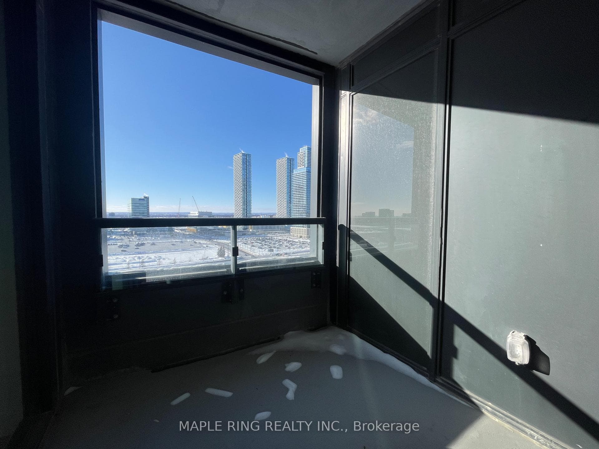 2920 Highway 7 Road Unit 1302 photo 3