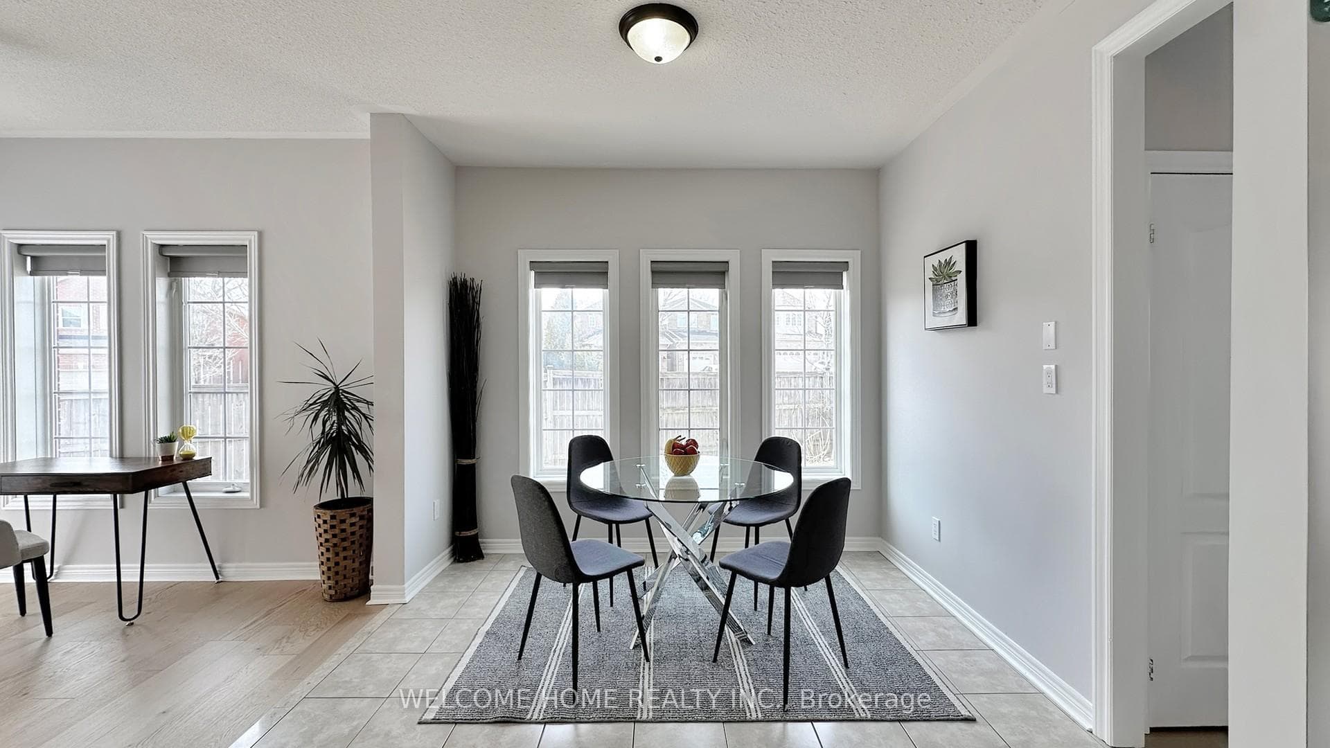 71 Eastfield Crescent photo 15