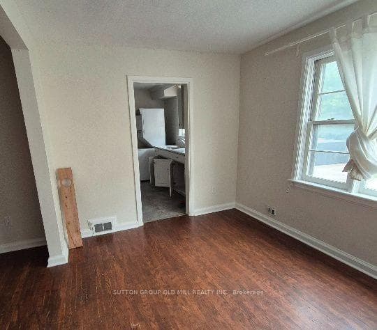 2355 Lakeshore Road Unit 2 photo 7