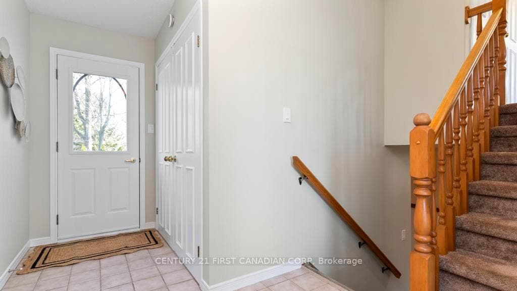 2344 BENTIM Road photo 6