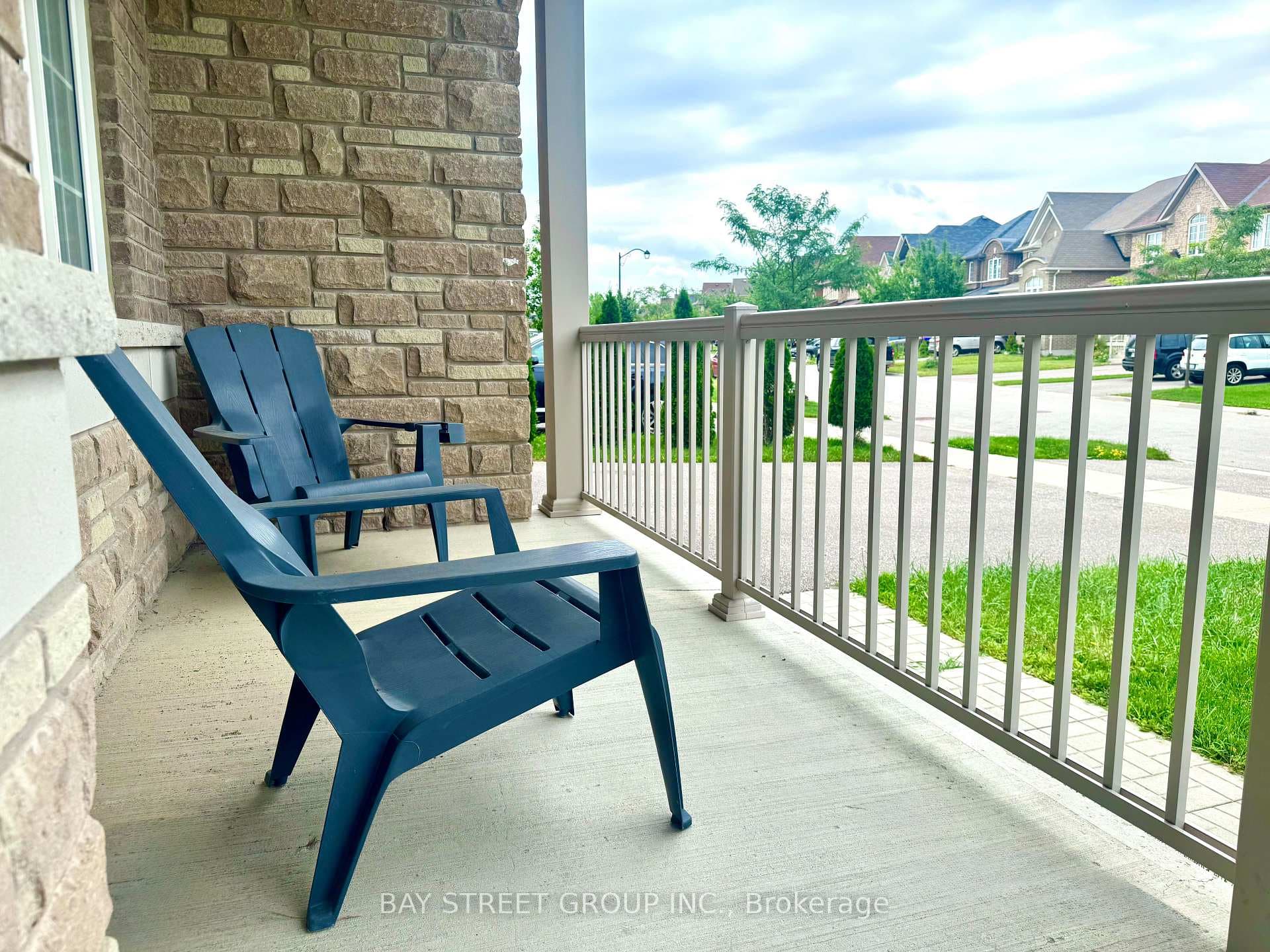 1003 Green Street photo 2