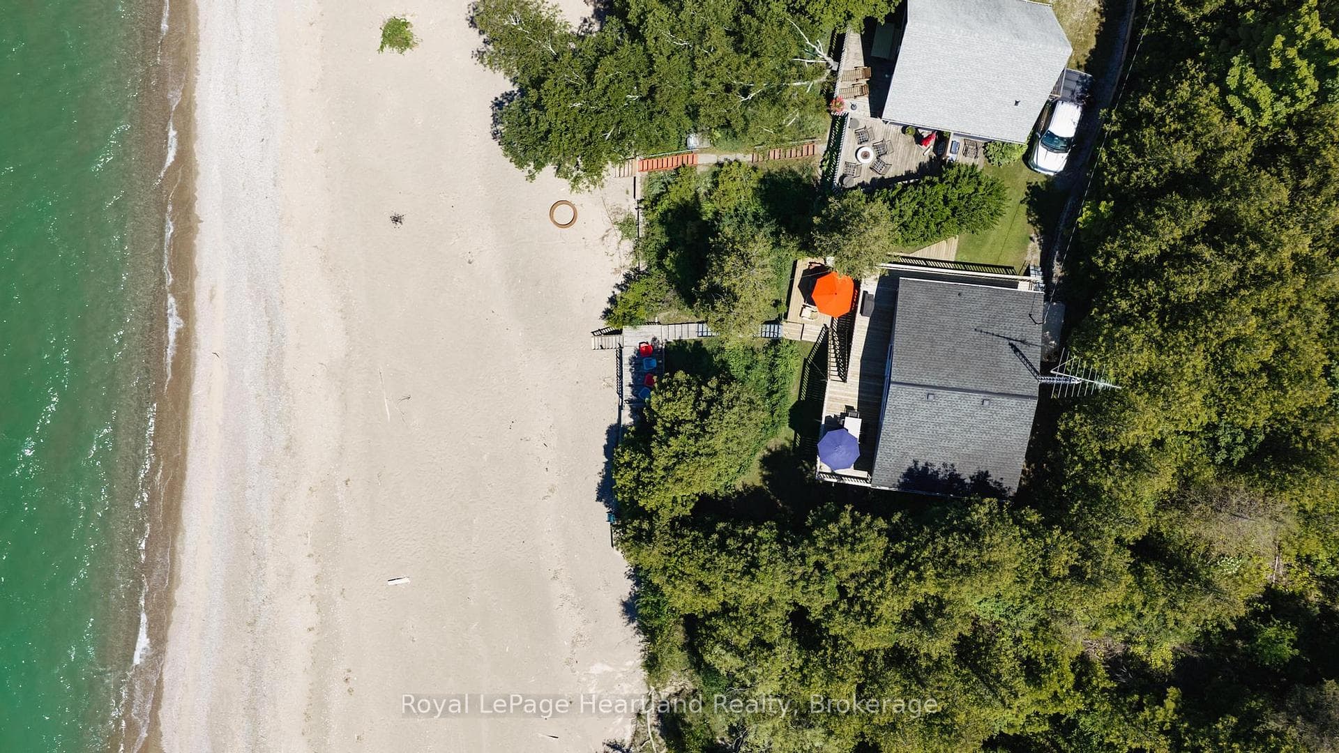 75 Victoria Beach Road photo 43