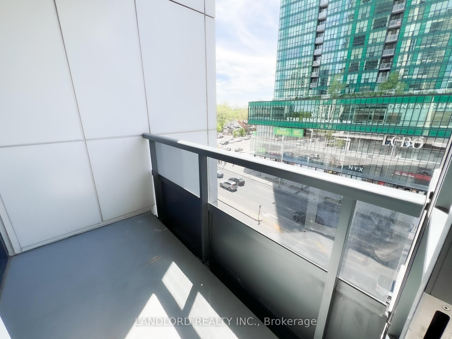 2 Anndale Drive Unit 502 photo 9