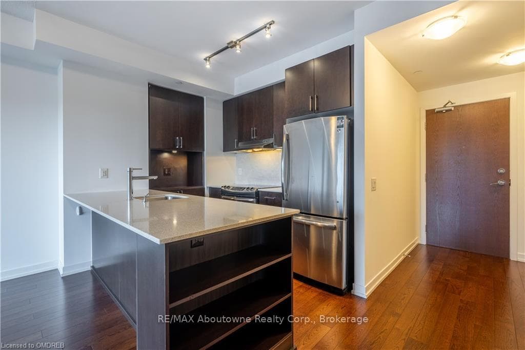 2560 EGLINGTON Avenue Unit 607 photo 10