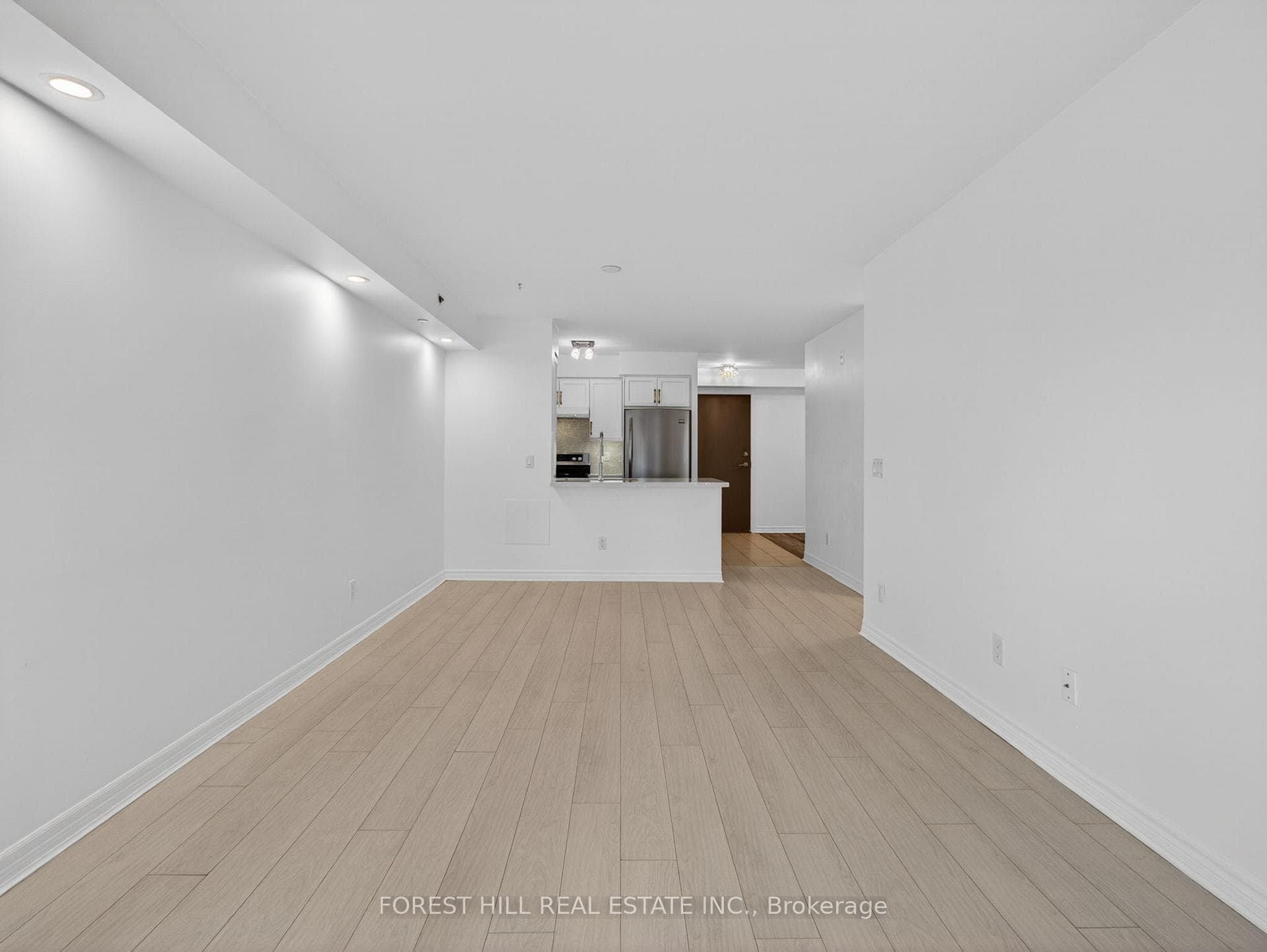 35 Saranac Boulevard Unit 224 photo 15
