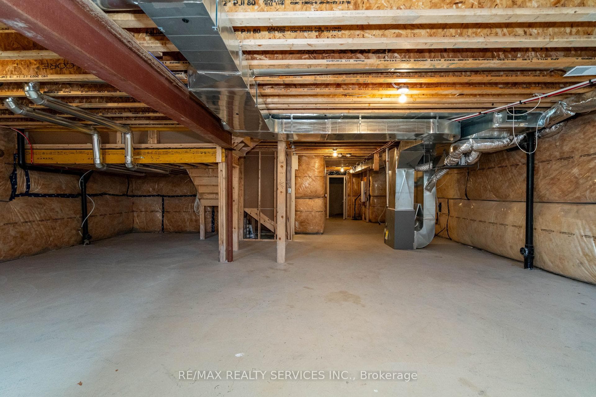 269 dingman Street photo 41