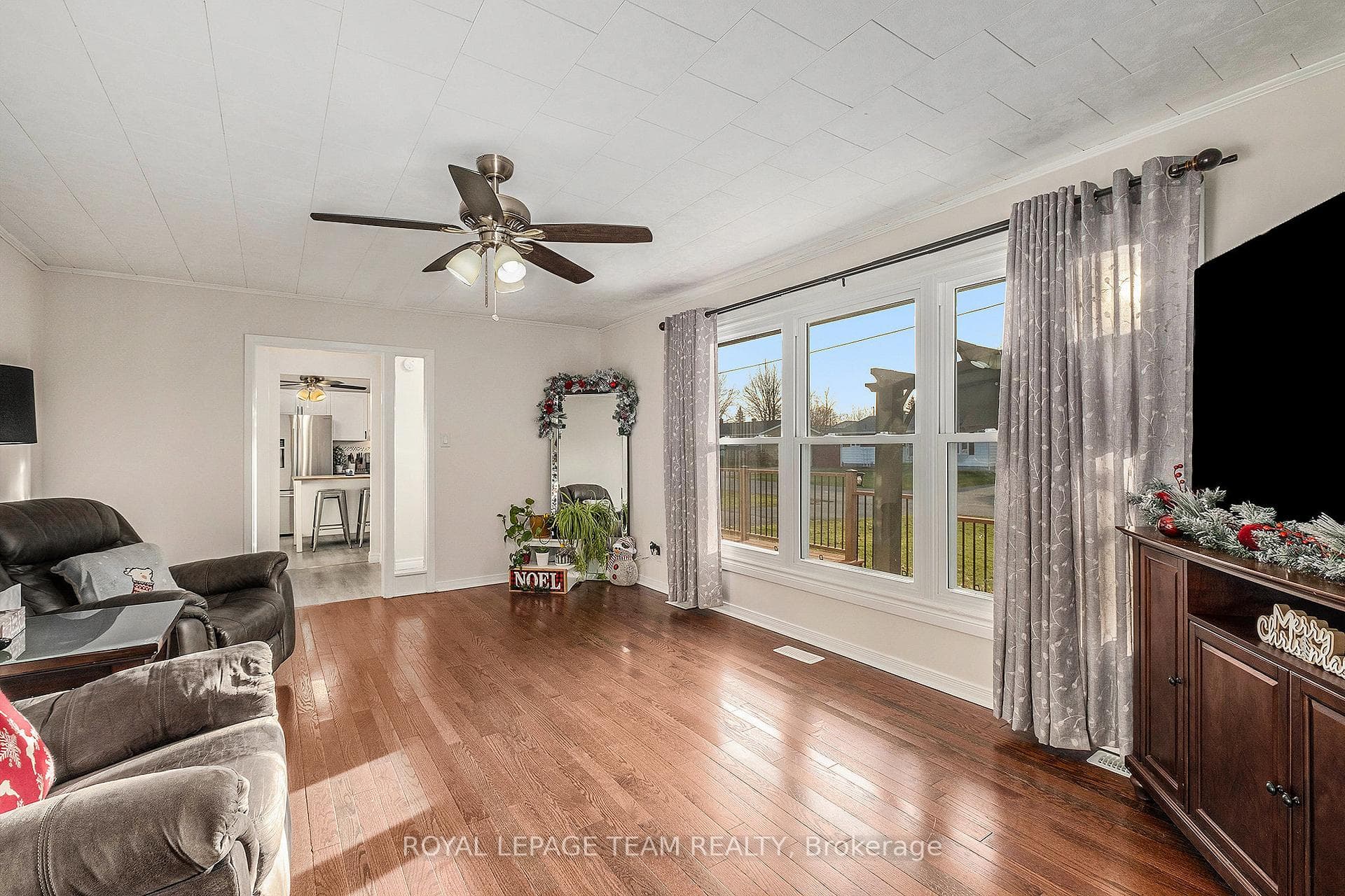 463 Annable Street photo 6
