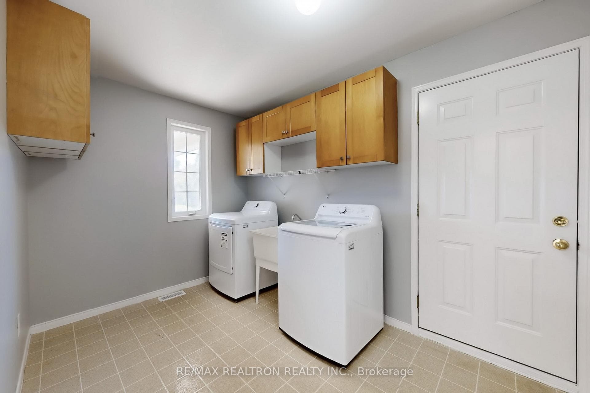 46 Watson Drive photo 20
