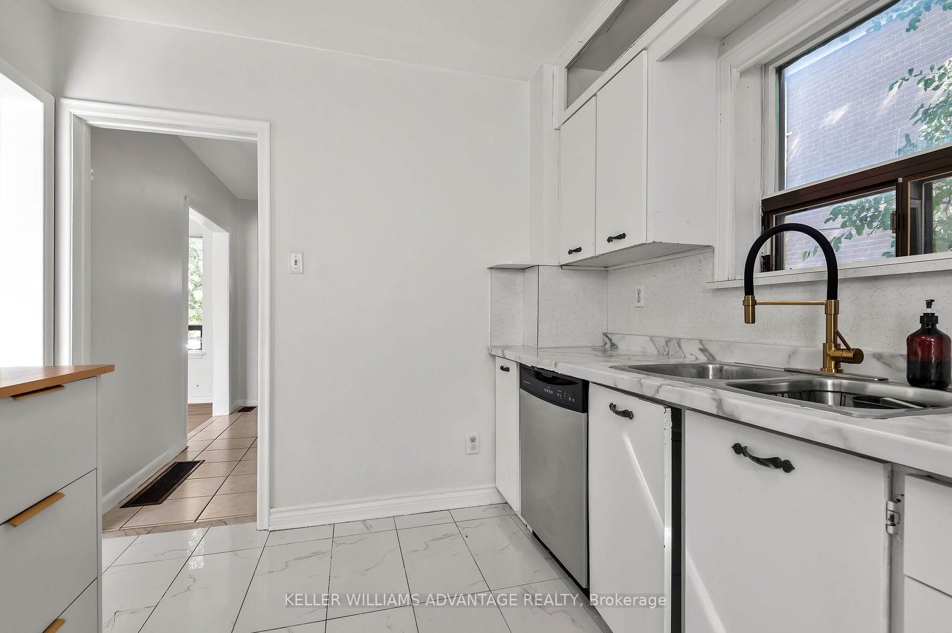 62 Santamonica Boulevard photo 17