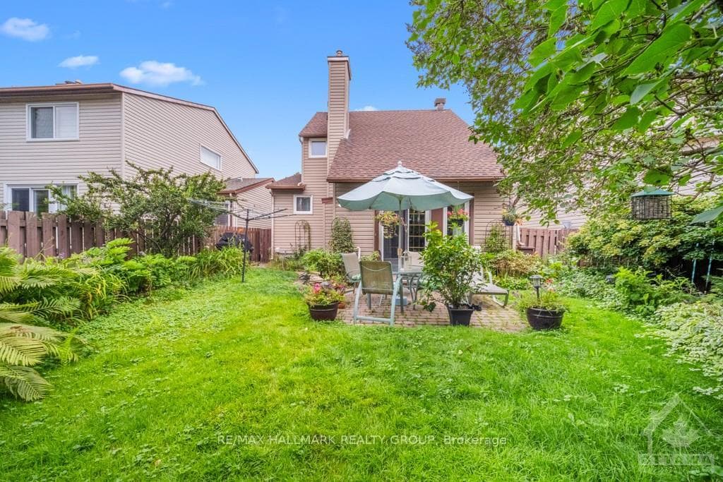 34 MELVILLE Drive photo 24