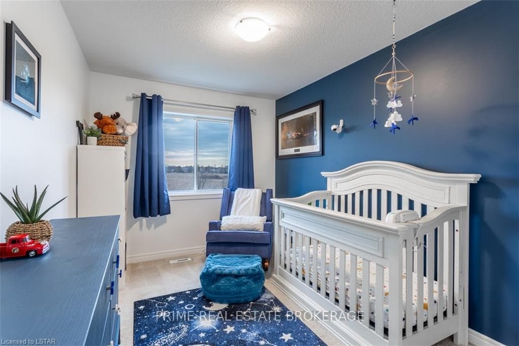 44 MADONNA Drive photo 24