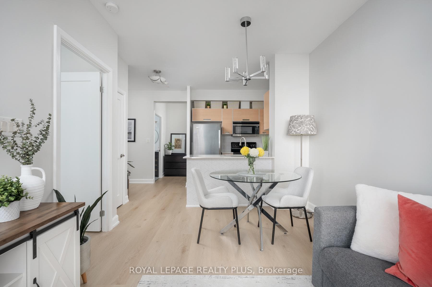 3391 Bloor Street Unit 907 photo 16
