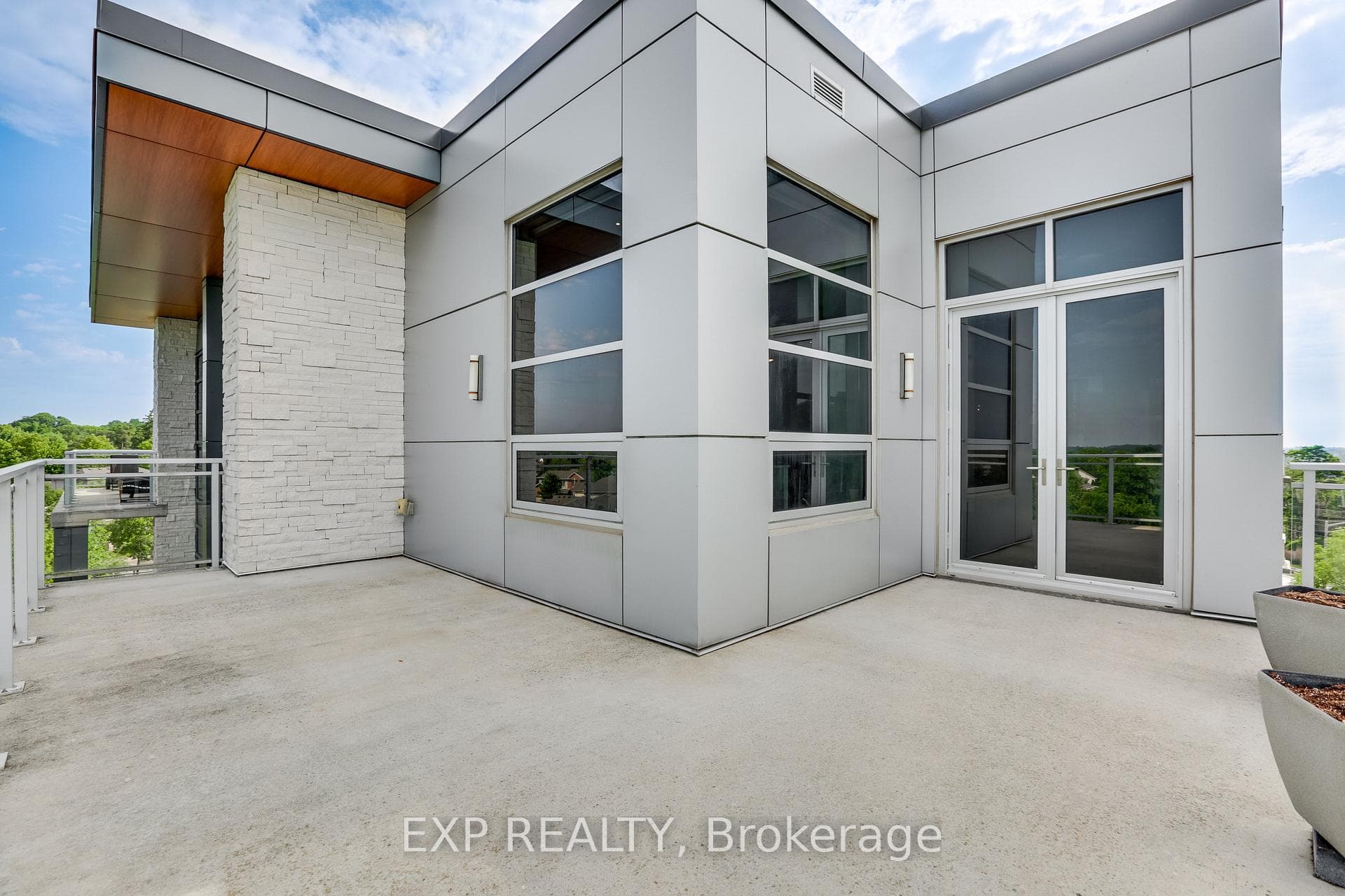 1705 Fiddlehead Place Unit 403 photo 34